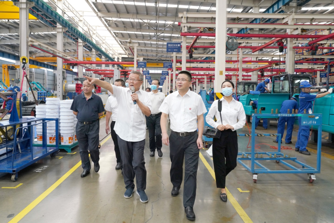 长沙市委常委、市纪委书记胡卫兵考察调研森林舞会网页版智能