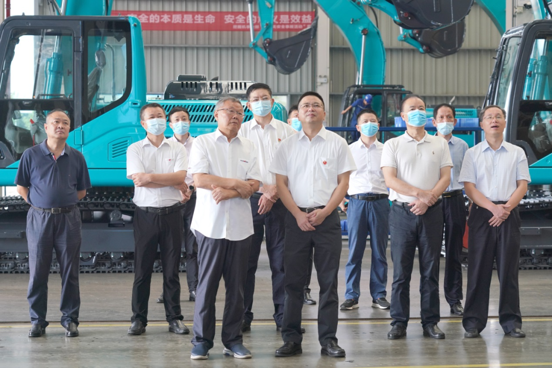 长沙市委常委、市纪委书记胡卫兵考察调研森林舞会网页版智能