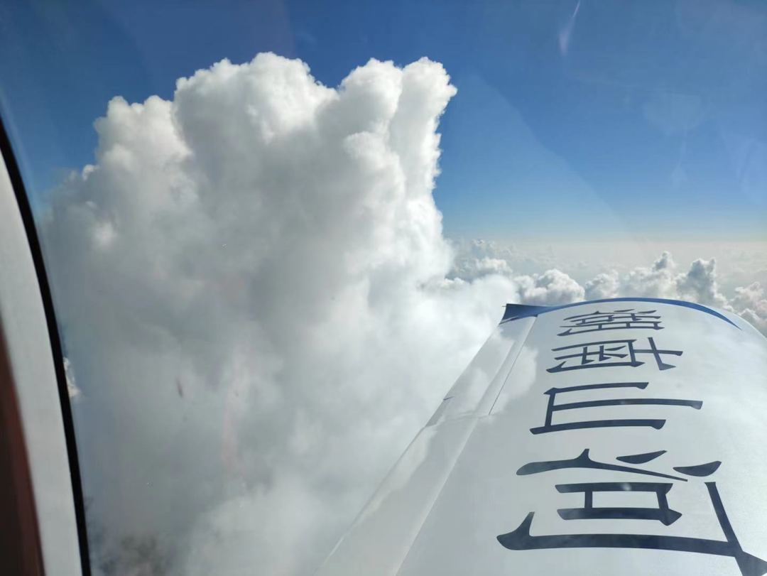 4小时，720公里，森林舞会网页版阿若拉飞到珠海在第13届中国航展等你