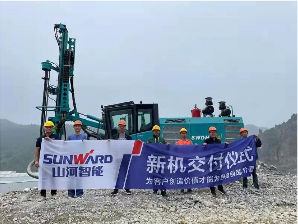 助力绿色矿山建设，森林舞会网页版智能“凿岩先锋”SWDH系列顶锤钻机大展身手